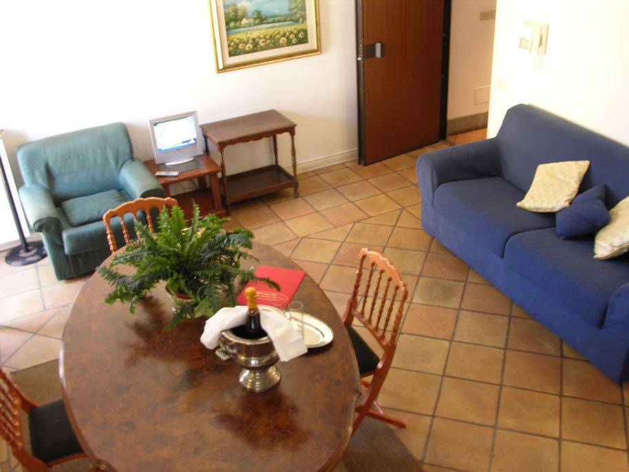 Residenza Monti Holiday home *